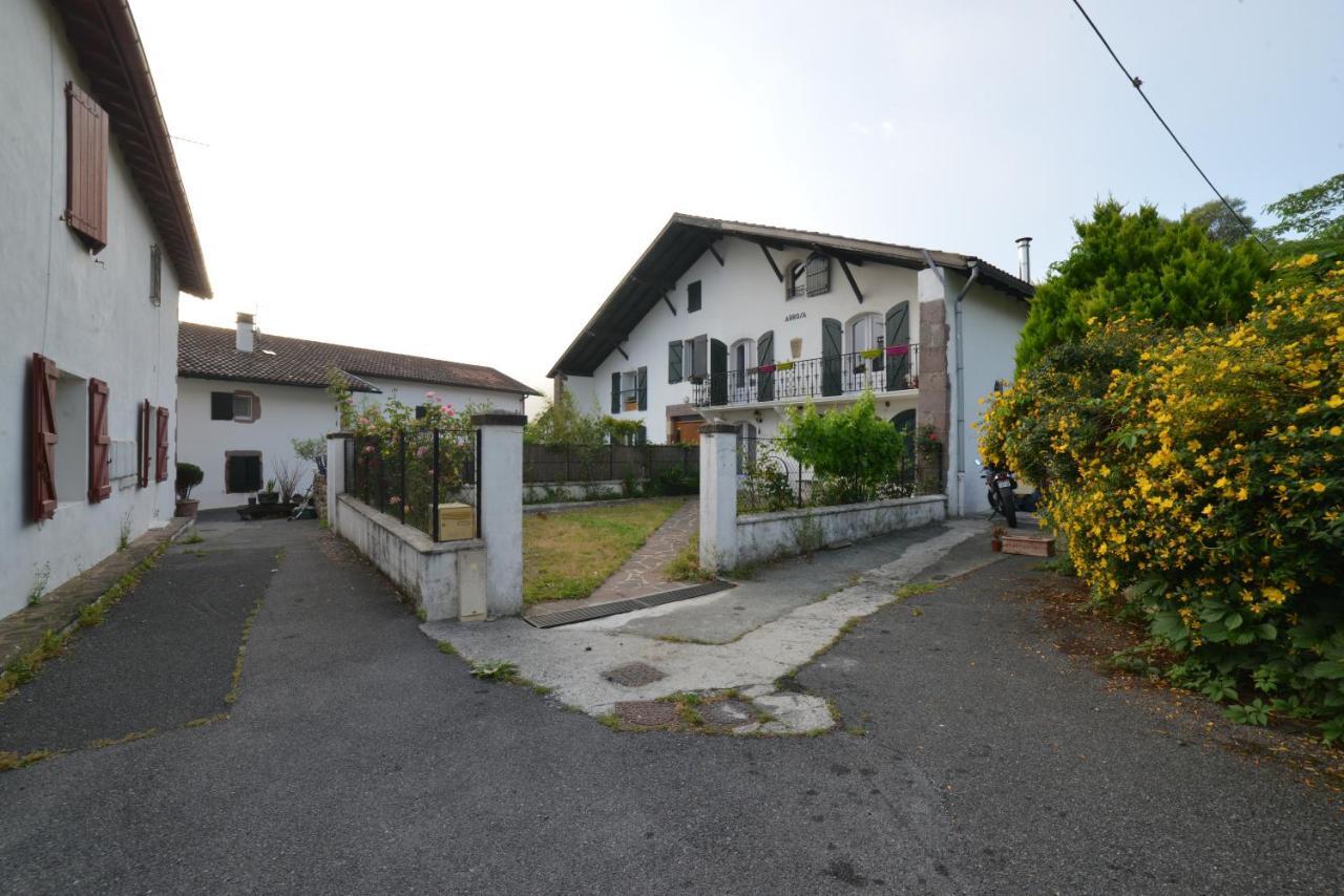 Etxe Arrosa Apartment Saint-Martin-d'Arrossa ภายนอก รูปภาพ